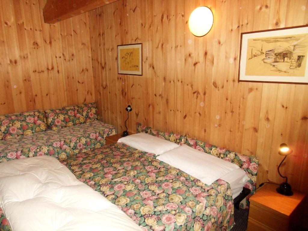 Hotel Santa Caterina Santa Caterina Valfurva Habitación foto
